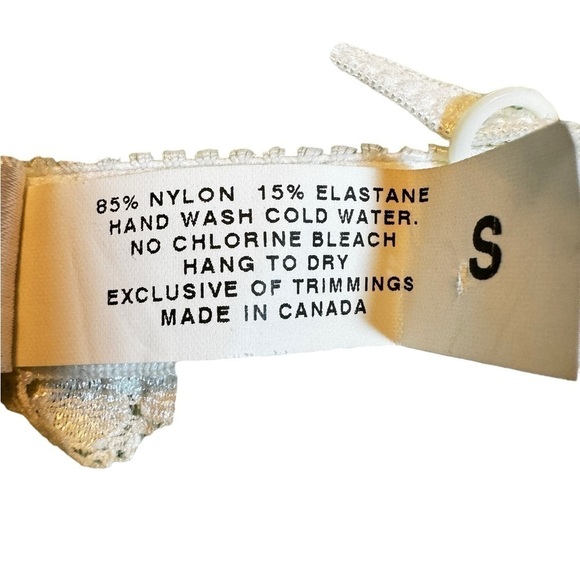 Fredericks of Hollywood Sheer Lace Bralette - Picture 3 of 5